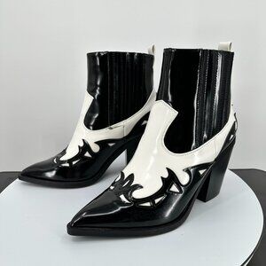 Shoe Dazzel FAYE Pointed toe Black and White Booties 4" inch heels, size 10M